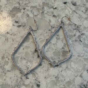 Kendra Scott Textured Drop Earrings